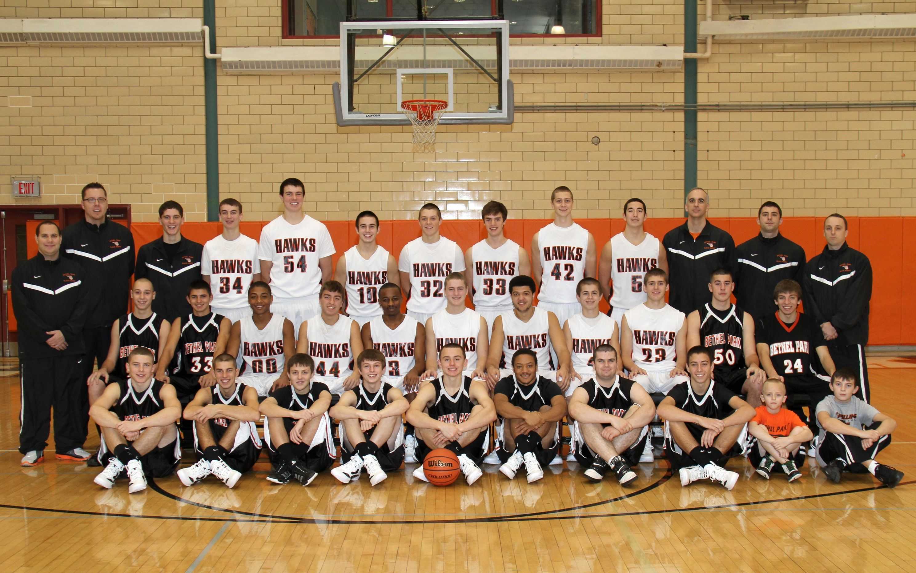 Boys Basketball Team Goes Big In Tip-Off Tournament – Hawk Eye