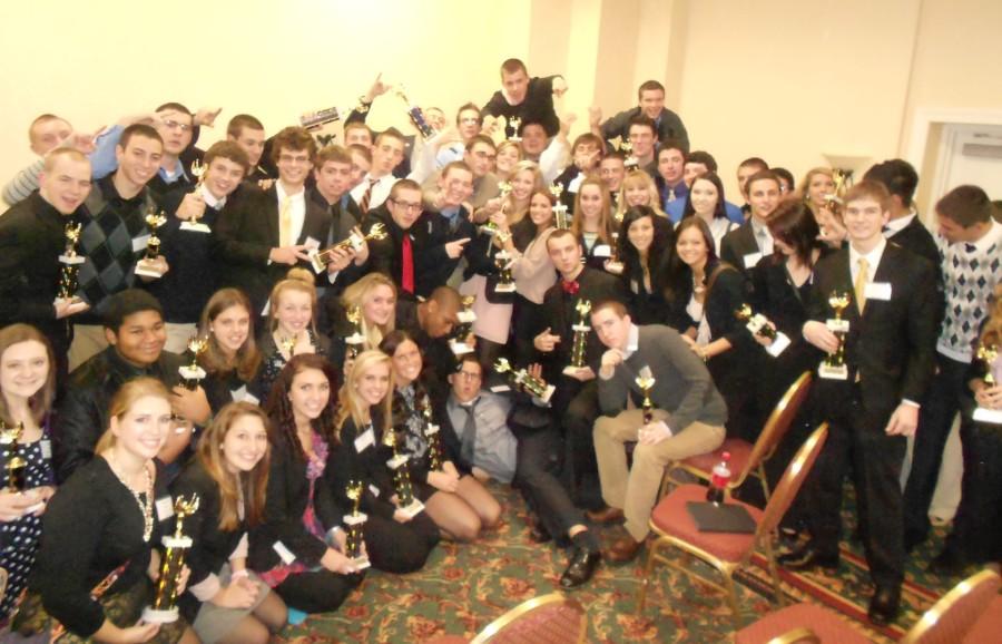 DECA+club+means+business