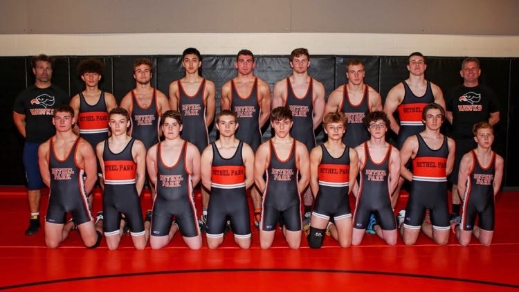 The+wrestling+team%2C+with+its+eight+seniors%2C+is+ready+to+take+down+the+season.