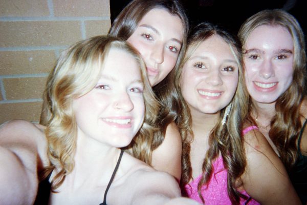 BPHS students take a selfie at last years homecoming dance