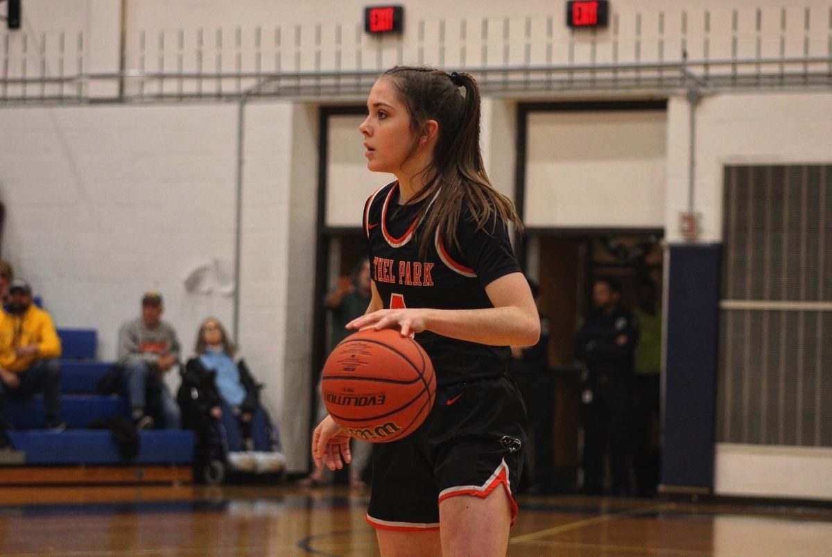 Kathryn Boff looks to make a pass during the Lady Hawks game vs Shaler on Dec. 5.